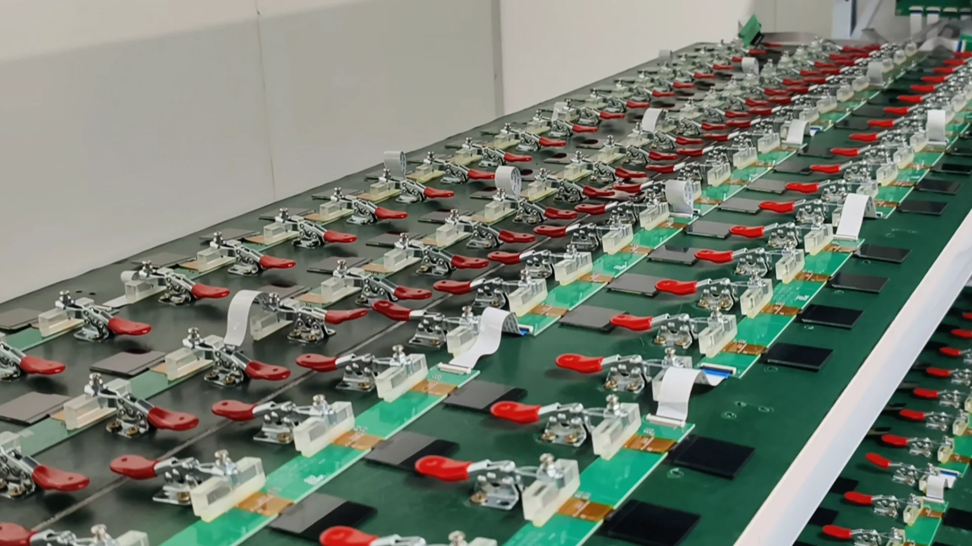 TFT környezeti hőmérséklet-tervezési útmutató: Professzionális tanácsok a CNK Electronicstól